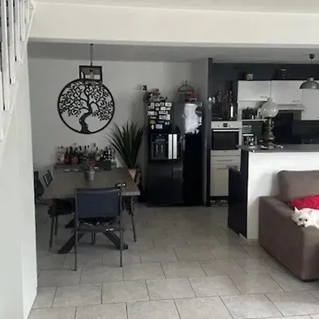 Villa Spacieuse A Avec Piscine Privee Claira