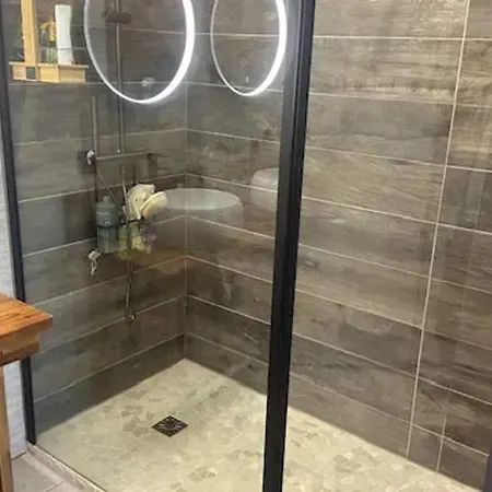 Villa Spacieuse A Avec Piscine Privee *