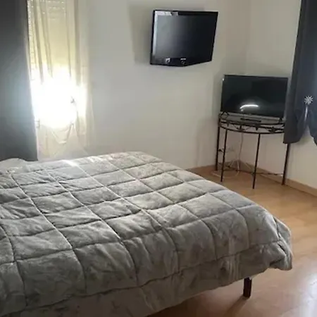 Villa Spacieuse A Avec Piscine Privee Claira